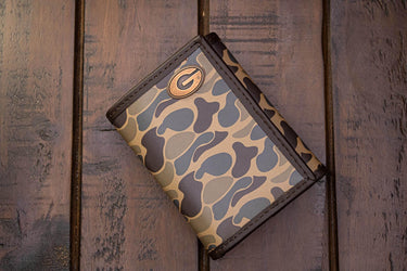 Georgia Bulldogs Men's Trifold Old School Camo Leather Wallet. Gift For Dawgs Fan. Quality Full Grain Leather With Antique Copper Logo.