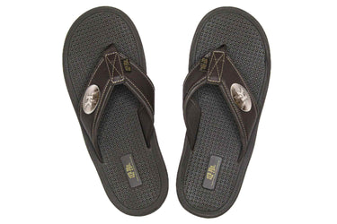 Kentucky Wildcats Men's Collegiate Flip Flop Sandal. Brown Straps With Metal Concho Logo. Cushioned Insole and Non-skid Outsole.