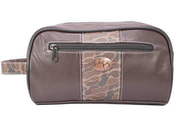 Clemson Tigers Men's Camo Dopp Kit. Toiletry Bag. Old School Camo Print. Brown Pebble Finish. Antique Copper Logo. Perfect Travel Accessory