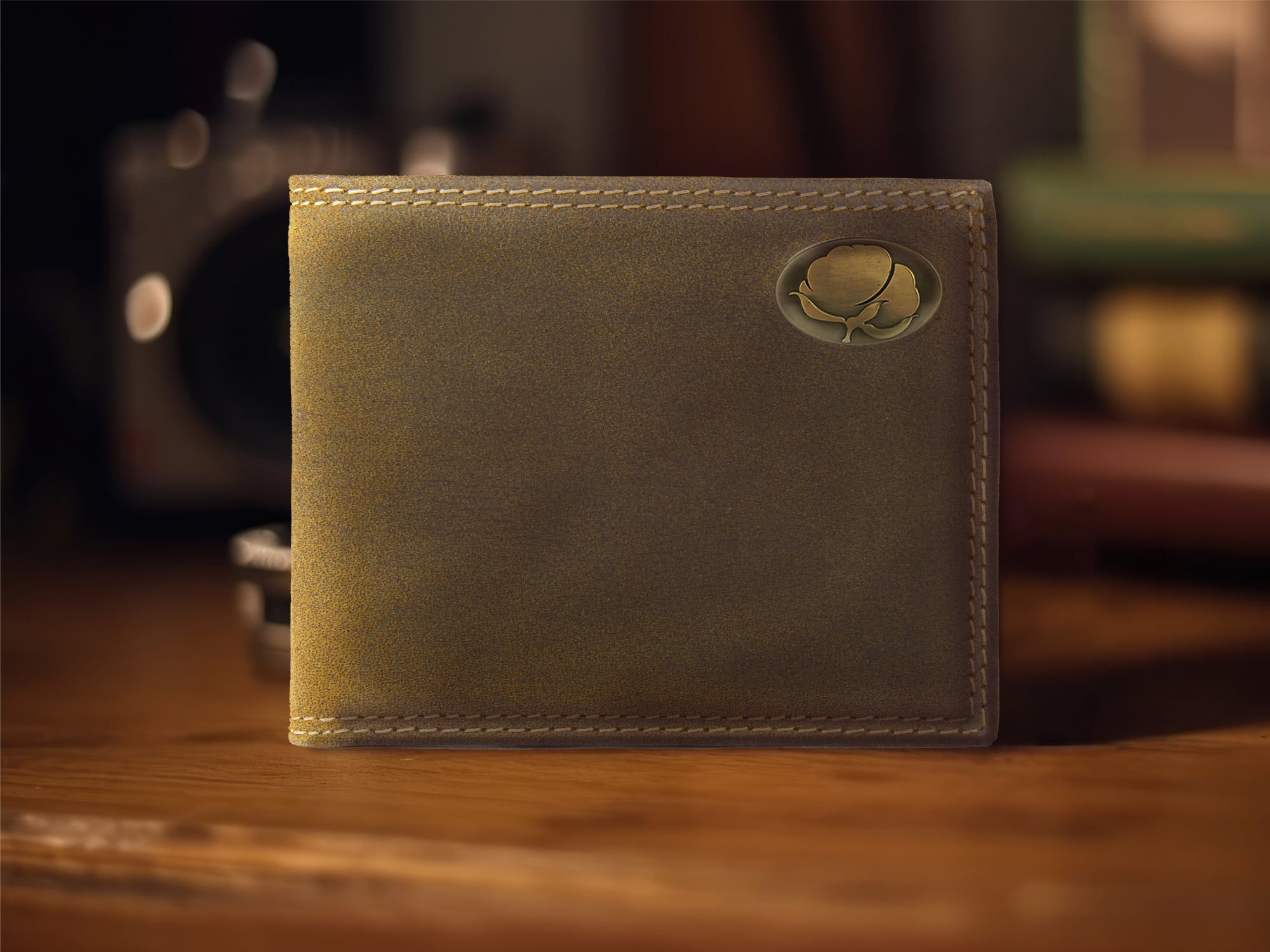 Cotton Boll Vintage Tan Leather Bifold Wallet