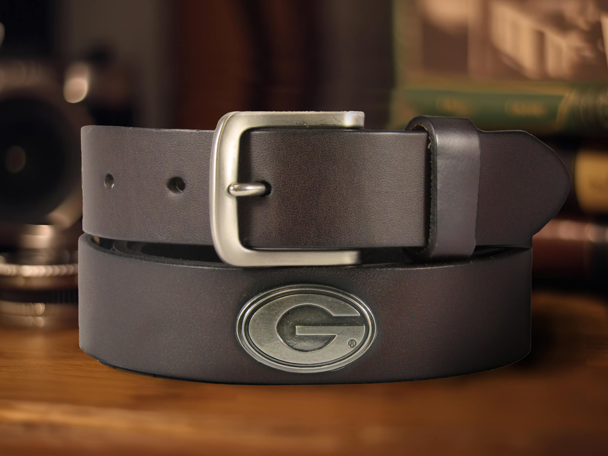 Georgia Bulldogs Men's Collegiate Brown Leather Concho Belt.