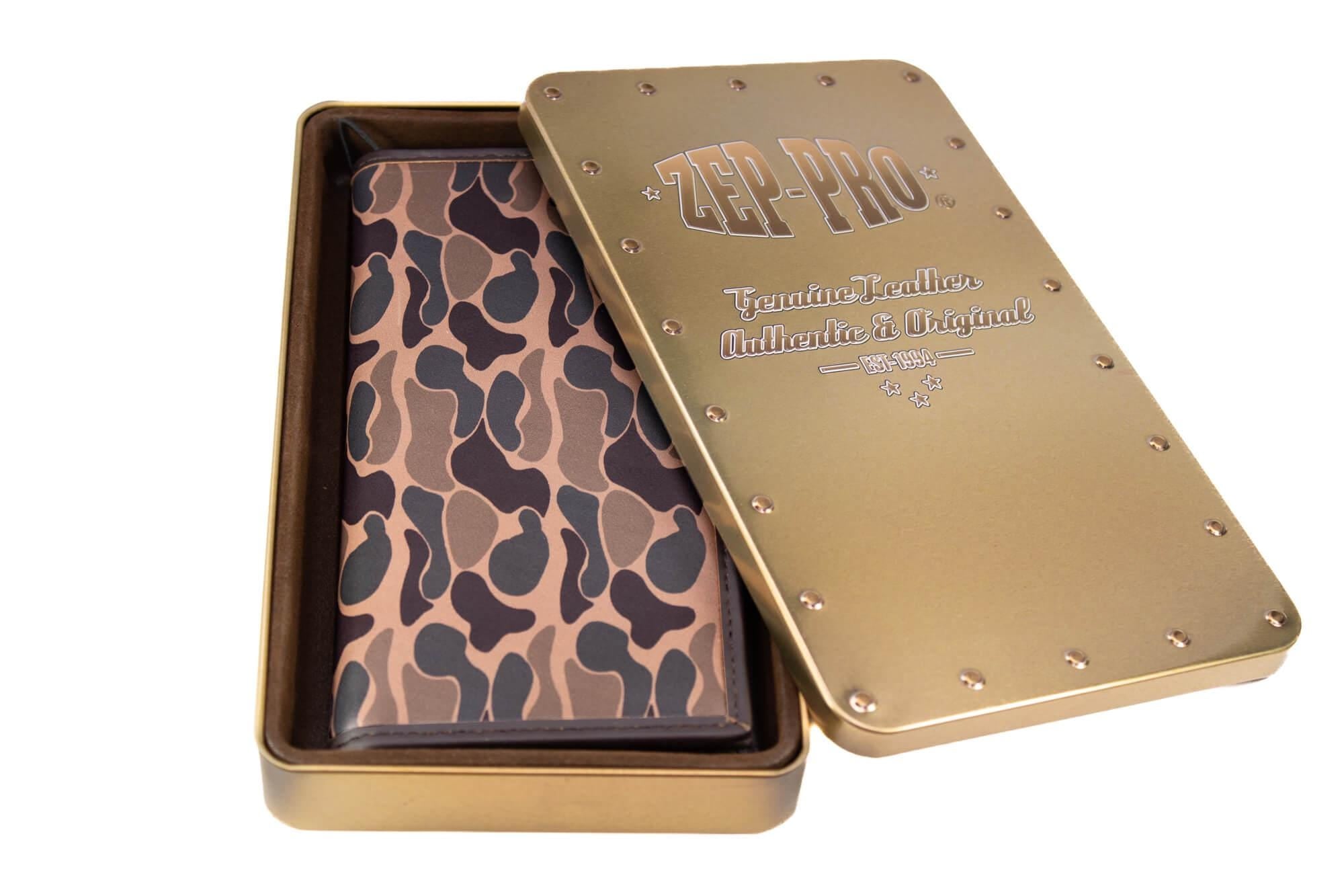 Bass Old School Camo secretary wallet brown tan box