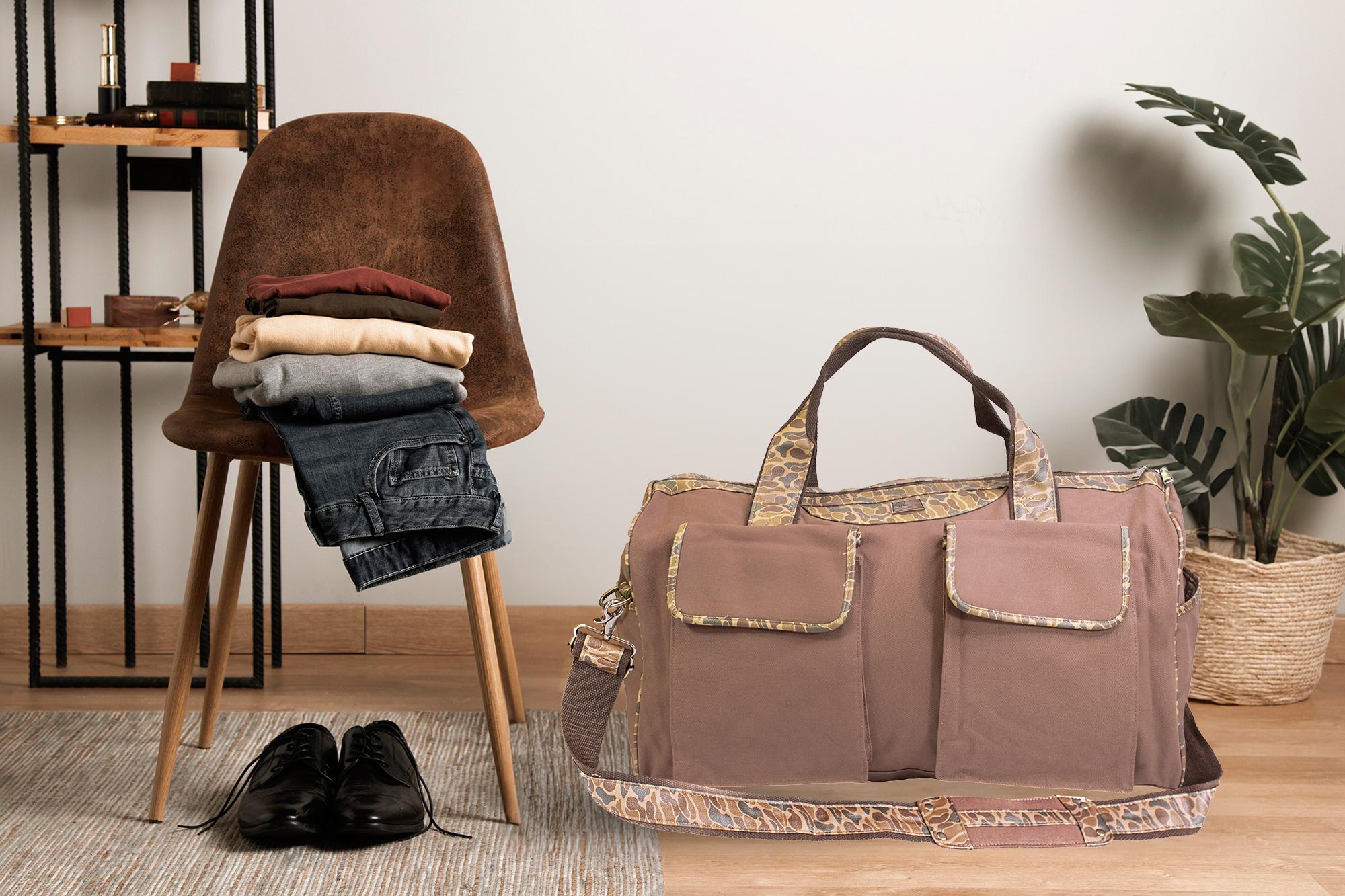 Mallard old school camo canvas weekender bag brown tan chair