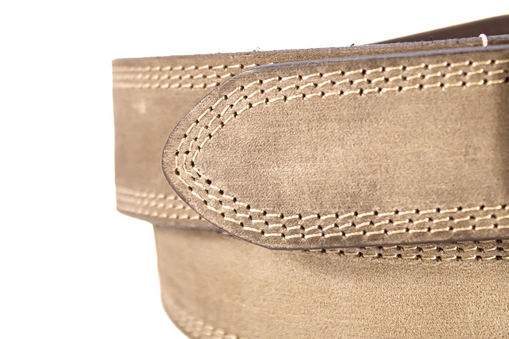 Virginia Tech Hokies Men's Collegiate Leather Belt. Hokies Merch. Crazy-horse With Metal Emblem Conchos. VT Outdoor Rugged Belt.