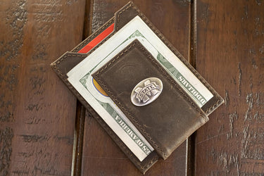 Mississippi State Bulldogs Men's Collegiate Magnetic Front Pocket Leather Wallet. Bulldogs Wallet. MSU Slim Wallet. Silver Concho Emblem