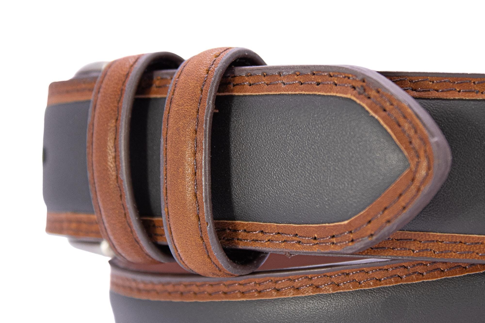 Arkansas Razorbacks Men's Collegiate Two Tone Leather Belt. Black With Brown Trim Full Grain Finish. Metal Emblem Conchos. Arkansas Gifts