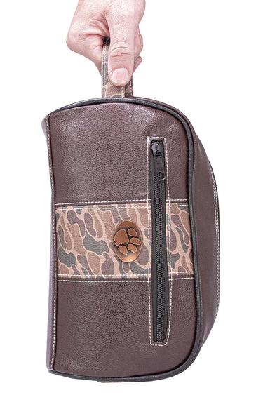 Clemson Tigers Men's Camo Dopp Kit. Toiletry Bag. Old School Camo Print. Brown Pebble Finish. Antique Copper Logo. Perfect Travel Accessory