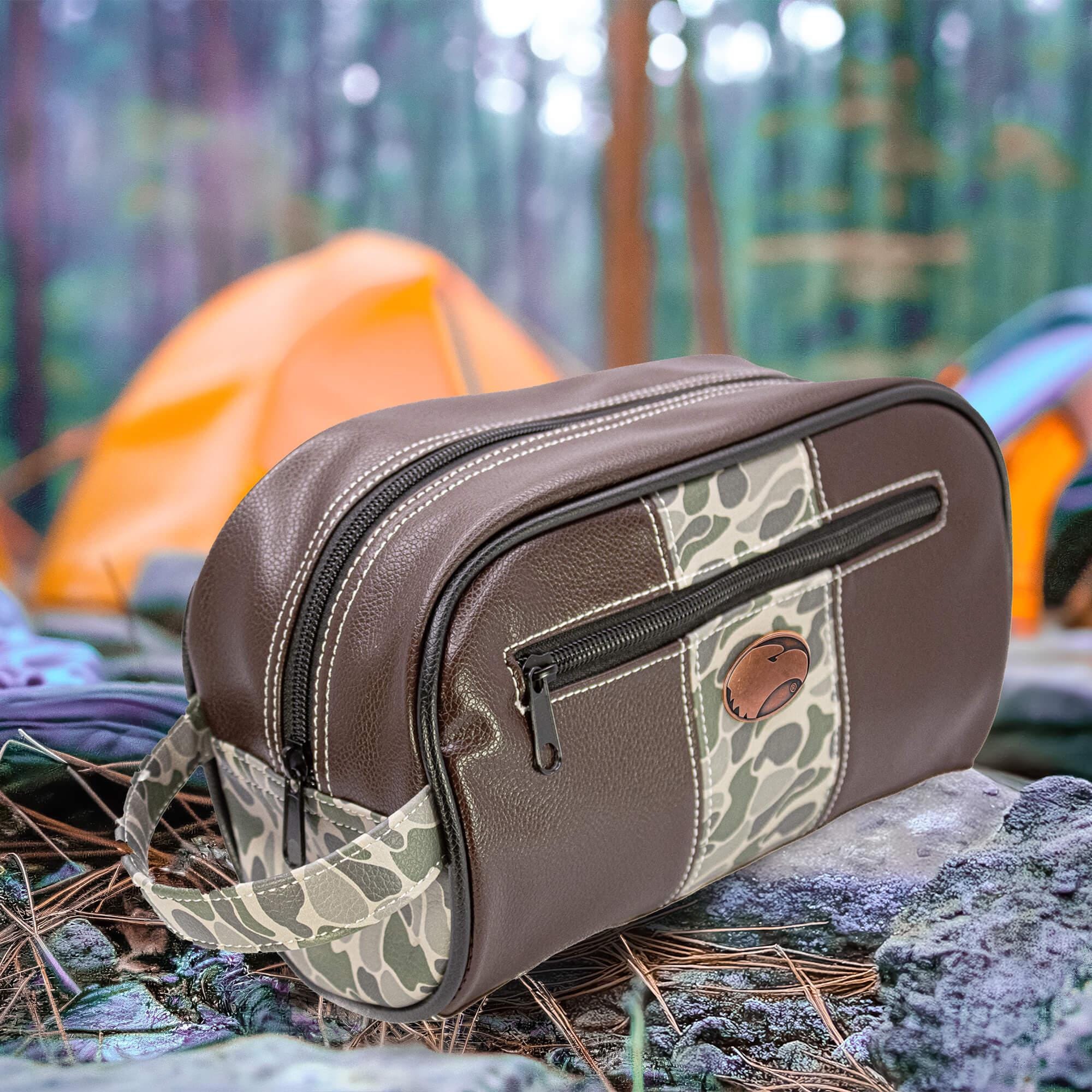 Georgia Southern Eagles Men's Camo Dopp Kit. Toiletry Bag. Old School Camo Print. Brown Pebble Finish. Antique Copper Logo. Travel Accessory