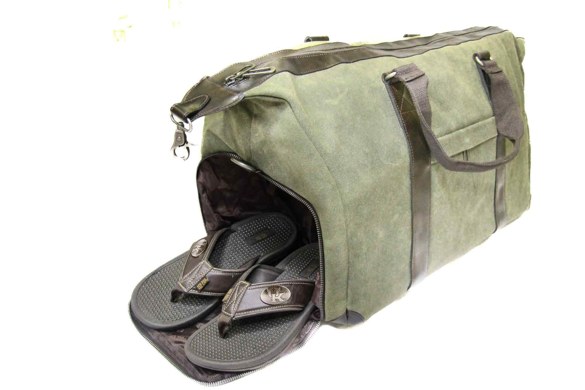 Kentucky Wildcats Men's Collegiate Flip Flop Sandal. Brown Straps With Metal Concho Logo. Cushioned Insole and Non-skid Outsole.