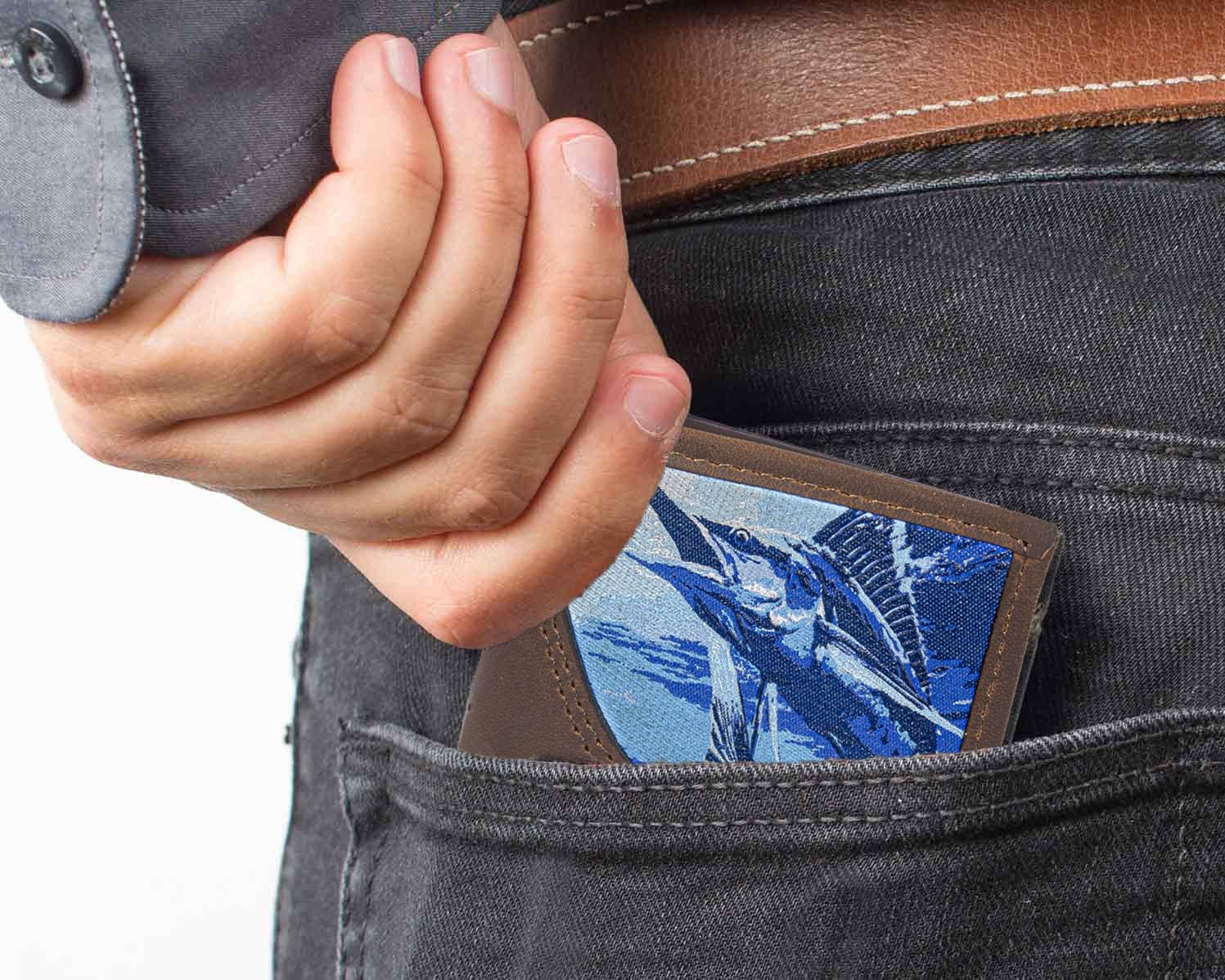 Marlin Men's Bifold Woven Patch Leather Wallet.