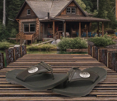 Oklahoma Sooners Men's Collegiate Flip Flop Sandal. Brown Straps With Metal Concho Logo. Cushioned Insole and Non-skid Outsole.